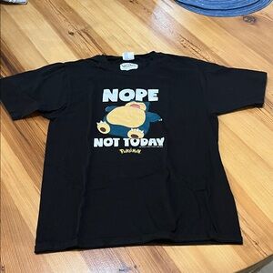 Black Kids Snorlax Pokemon T-Shirt - Sz SM